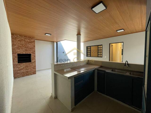 Casa para Venda em Cuiabá - 3