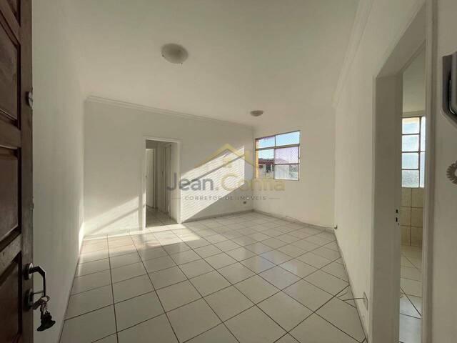 Apartamento para Venda em Cuiabá - 2