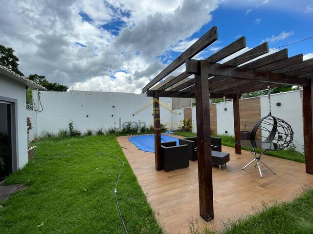 Casa para Venda em Várzea Grande - 3